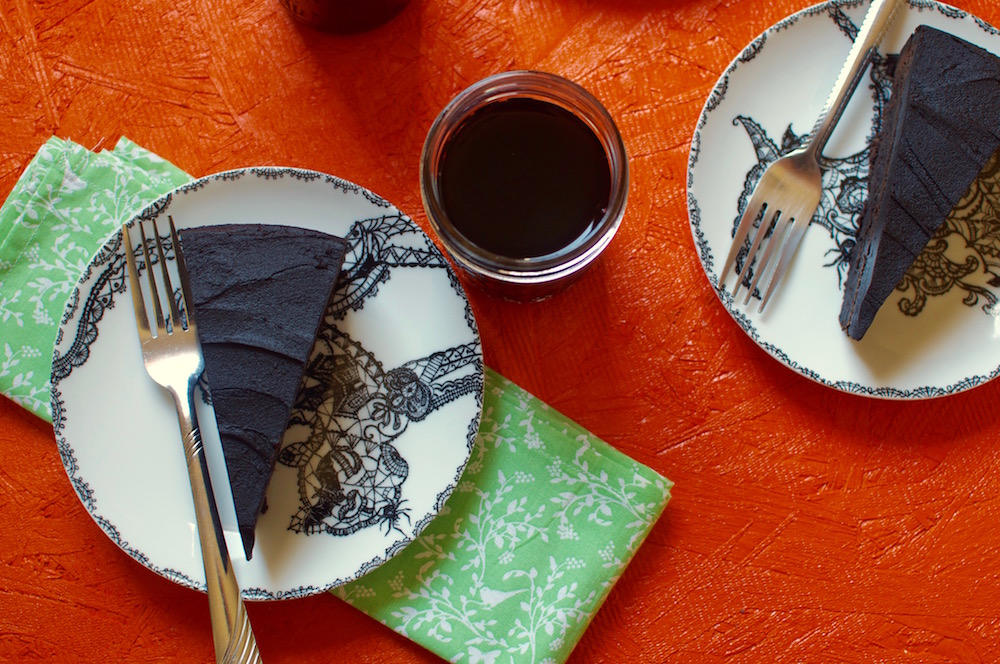 Flourless Chocolate Cake with Chocolate Buttercream